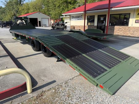 New 2027 Diamond C FMAX212 GOOSENECK TRAILER PACESETTER , GPS, HYDRO DOVE & JACKS , DISC BRAKES , *BLACK ANDONIZED FLOOR
