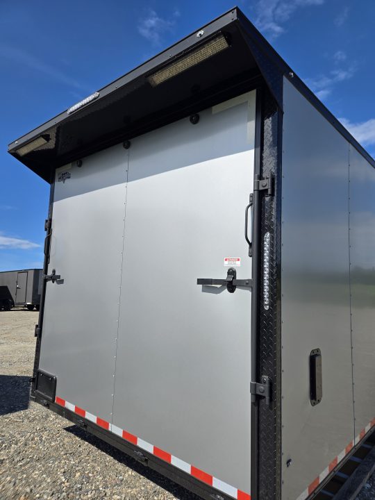 2027 Diamond photo 8