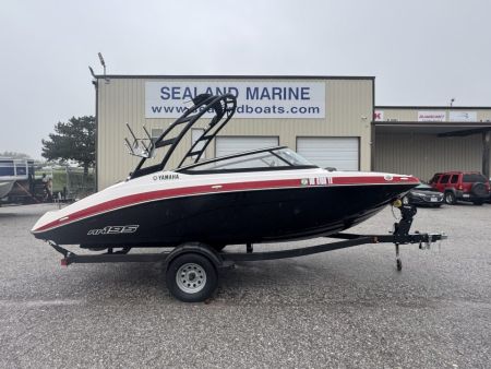 Used 2025 Yamaha Boats AR 195 Jet Boat