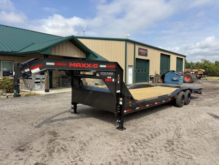 New 2027 MAXX-D H8X Equipment Trailer