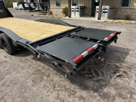 New 2027 MAXX-D H8X Equipment Trailer