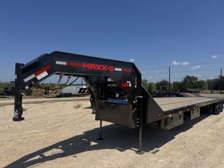 New 2027 MAXX-D LDX10240-6402 Deckover Trailer
