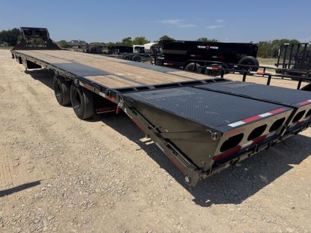 New 2027 MAXX-D LDX10240-6402 Deckover Trailer