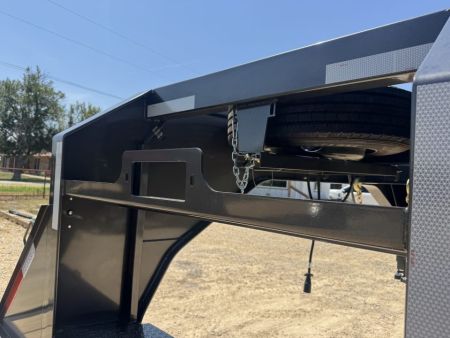 New 2027 MAXX-D LDX10240-6402 Deckover Trailer
