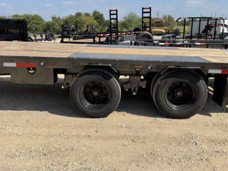 New 2027 MAXX-D LDX10240-6402 Deckover Trailer