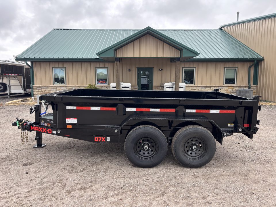 New 2027 MAXX-D D7X Dump Trailer