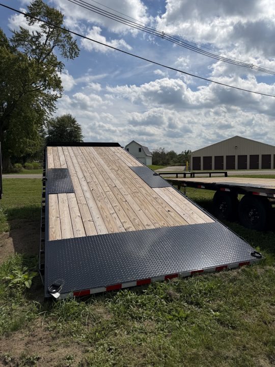 New 2026 Sure-Trac ST-DOT10222-150 Deckover Trailer TILT