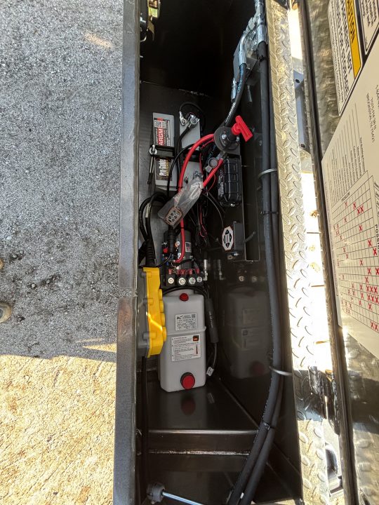 New 2027 MAXX-D T8X Tilt Trailer