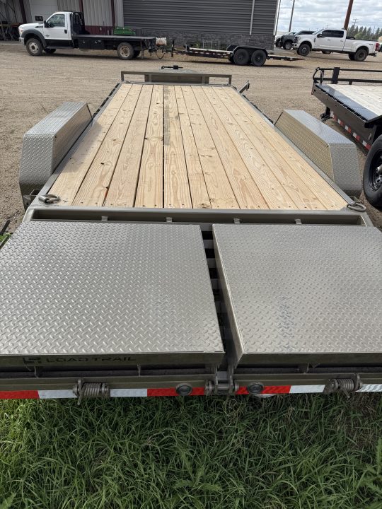 New 2027 LOAD TRAIL CH8322072 Equipment Trailer