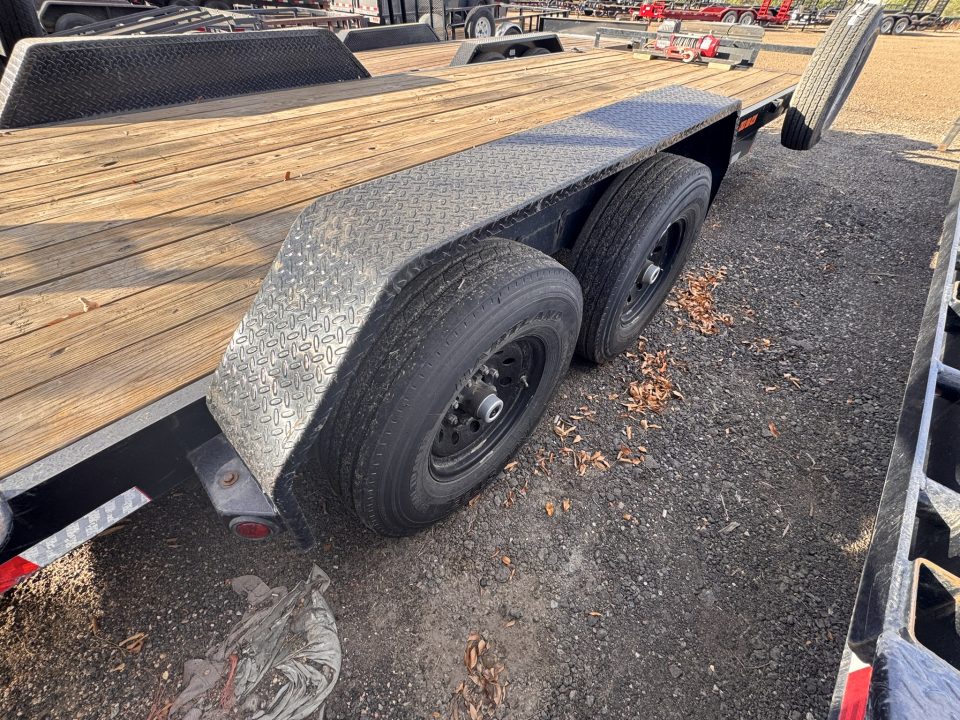 Used 2024 Load Trail 7-HD20 Equipment Hauler Dove