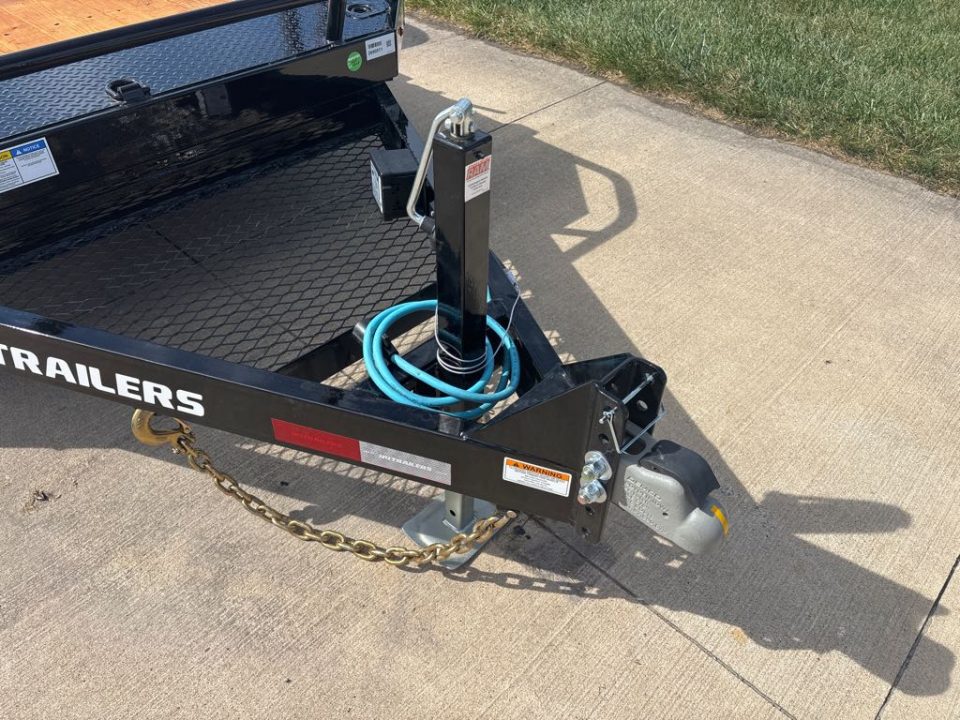 New 2027 PJ Trailers T1J1371BDTK Utility Trailer