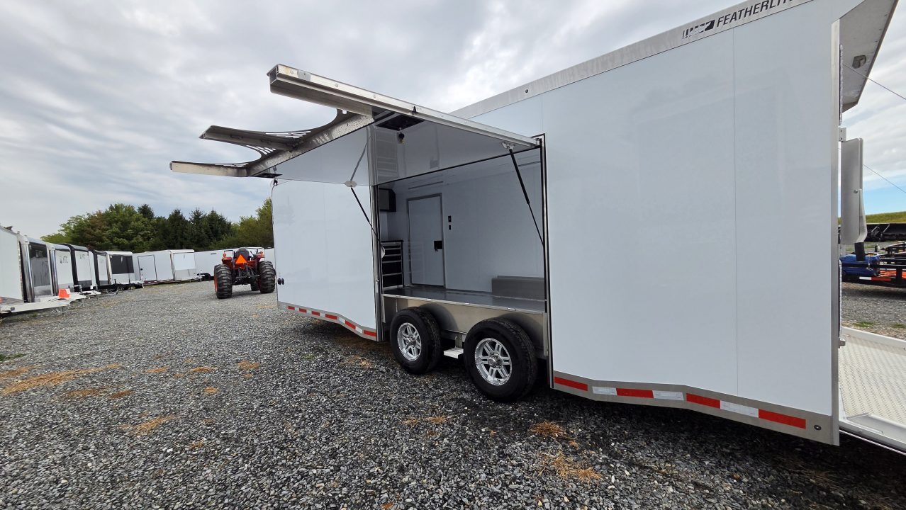 New 2026 Featherlite Trailers 4410 8.5X24TA Car / Racing Trailer
