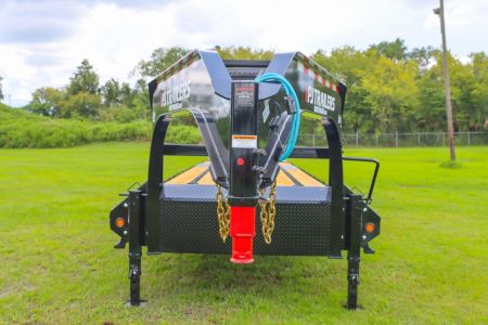 New 2027 8.5X40 PJ Gooseneck Equipment Trailer