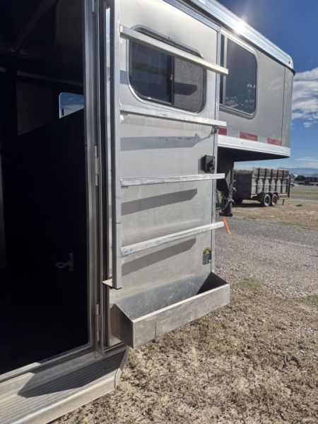 Used 2021 Logan Coach 4H Stock Combo Trailer