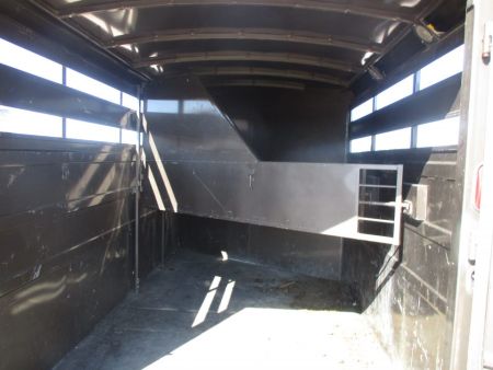 Used 2015 Titan Trailer Primo Horse Trailer