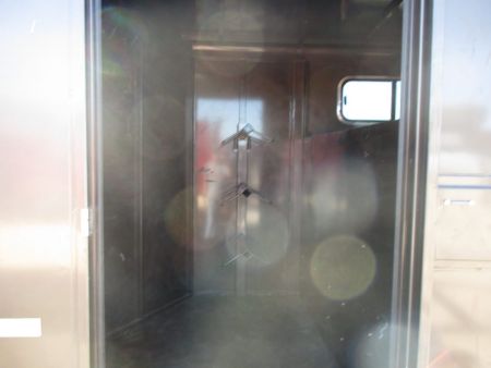 Used 2015 Titan Trailer Primo Horse Trailer