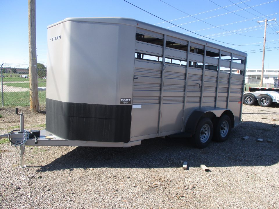 Used 2025 Titan Trailer Challenger Stock / Stock Combo Trailer