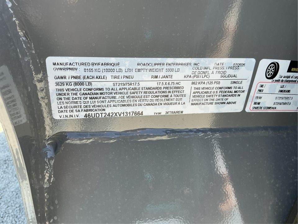 New 2027 Diamond C Trailers HXD208L24X102GN 8.5FT X 24FT 18K GVW Gooseneck Tilt Trailer