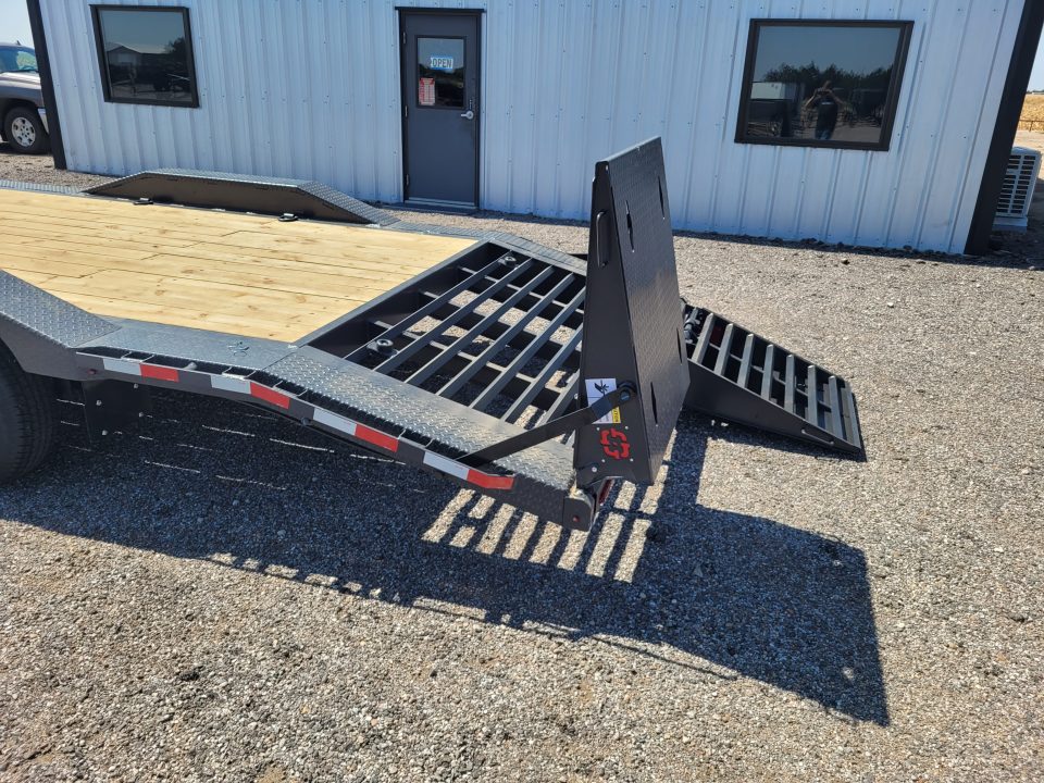 New 2027 Buckshot 102"x26' Gooseneck Equipment/Car Trailer