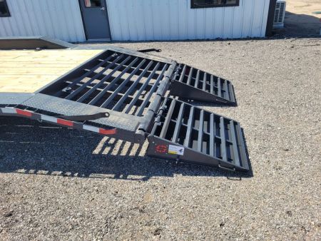 New 2027 Buckshot 102"x26' Gooseneck Equipment/Car Trailer