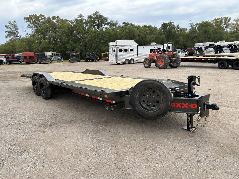 New 2027 MAXX-D G9X Tilt Trailer