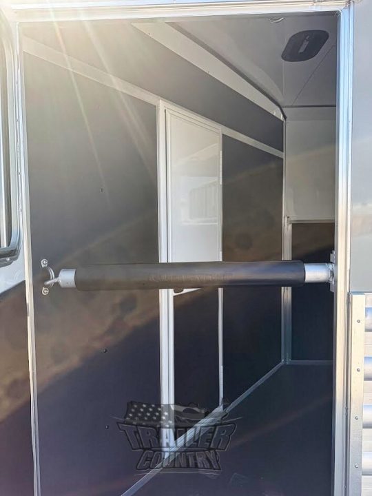 New 2027 Shadow 26'6" Gooseneck Horse Trailer