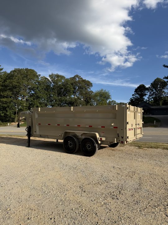 New 2027 Iron Bull Gooseneck Dump Trailer / 7x16/ Scissor Hoist / 48" High Sides / 2-8000# Axles / Tarp / Ramps / Desert Sand