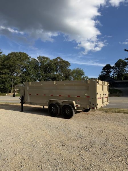 New 2027 Iron Bull Gooseneck Dump Trailer / 7x16/ Scissor Hoist / 48" High Sides / 2-8000# Axles / Tarp / Ramps / Desert Sand