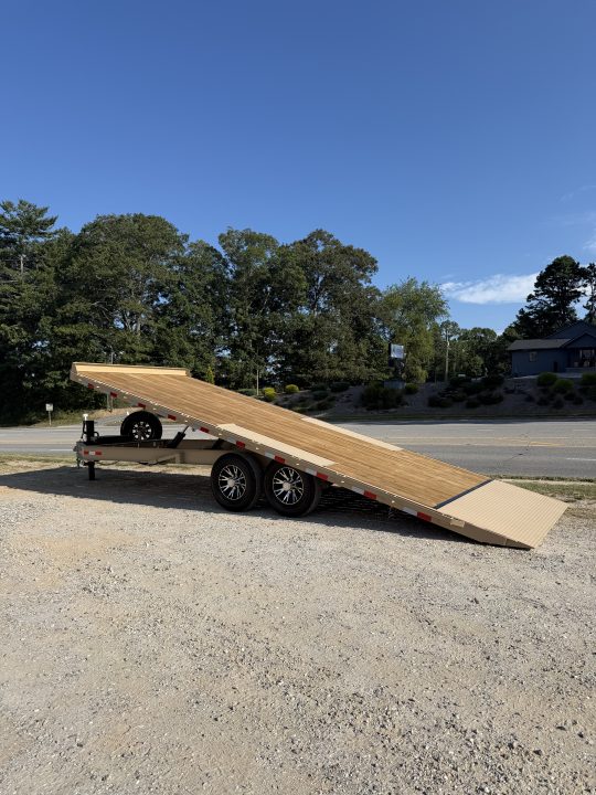 New 2027 Down 2 Earth Trailers DTE822DOTW7B / 102" WIDE X 22' LONG DECK OVER HYDRAULIC TILT / 2-7,000# ELECTRIC BRAKE AXLES / TAN COLOR / ALUMINUM WHEELS
