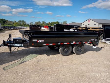 New 2027 PJ Trailers D8142