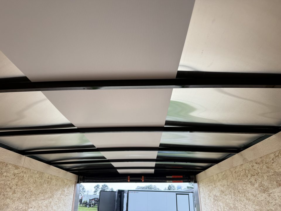 2027 Wells Cargo photo 7
