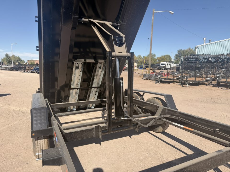 New 2027 Southland Trailers 7-16 Dump 7K Axles