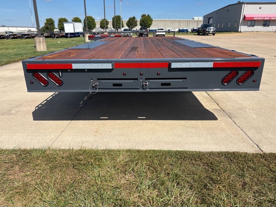 New 2027 Lamar Trailers F8022027 Utility Trailer