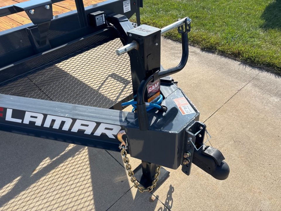 New 2027 Lamar Trailers F8022227 Utility Trailer