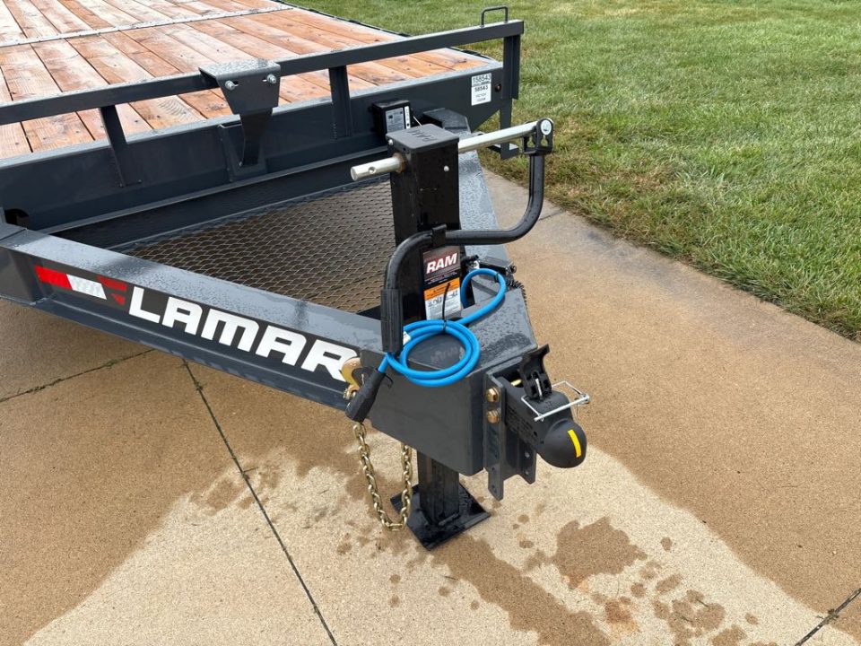 New 2027 Lamar Trailers F8022427 Utility Trailer