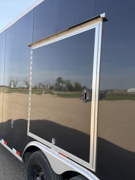New 2027 Southland Trailers Larct52-826v-86r Cargo / Enclosed Trailer
