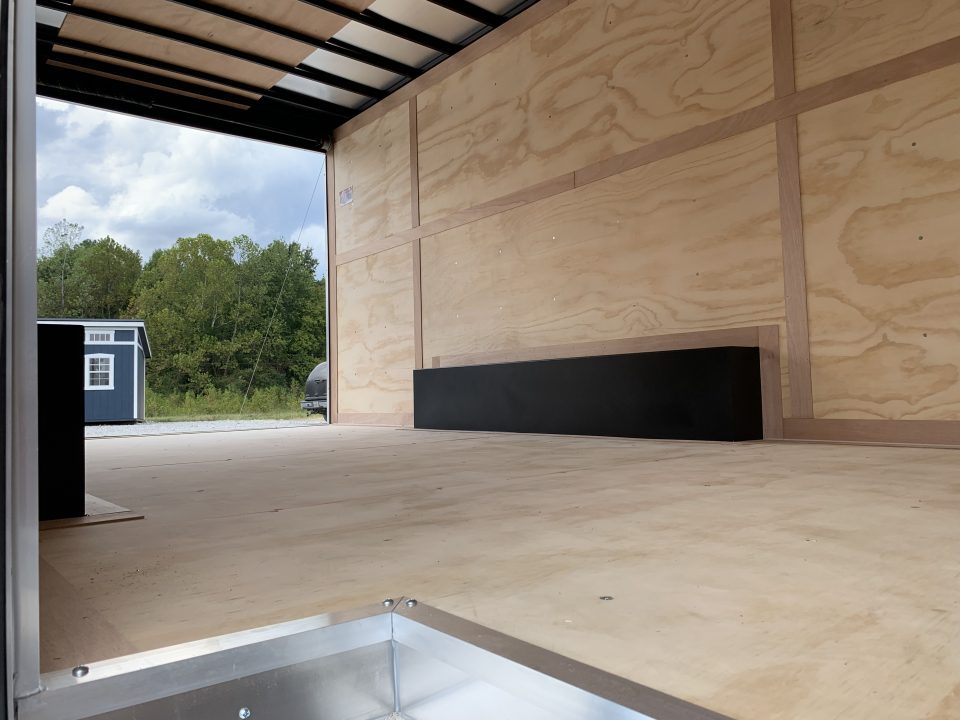 New 2027 United Trailers UXT-8.520TA70 - 8.5X20 RACE/CARGO ENCLOSED 14,000 GVWR