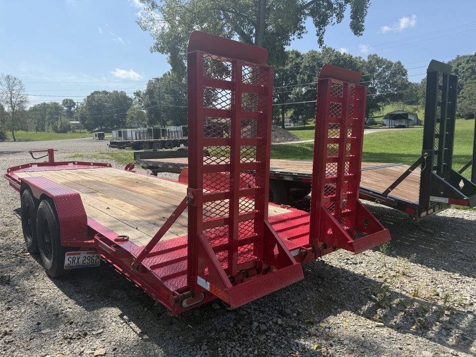 Used 2024 Diamond C Trailers LPX207 20X82 Equipment Trailer