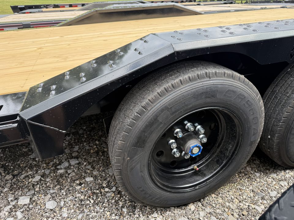 New 2027 Diamond C Trailers HDX 208 24X102 Equipment Trailer