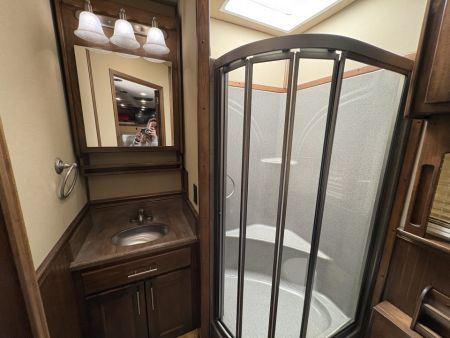 Used 2015 Renegade 3400AM 2 Bathrooms