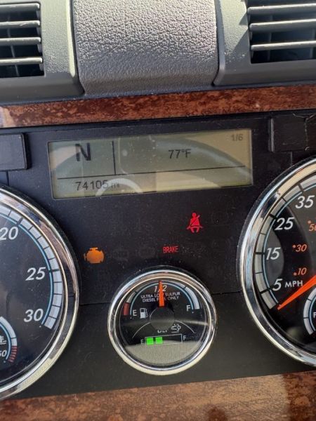 Used 2015 Renegade 3400AM 2 Bathrooms