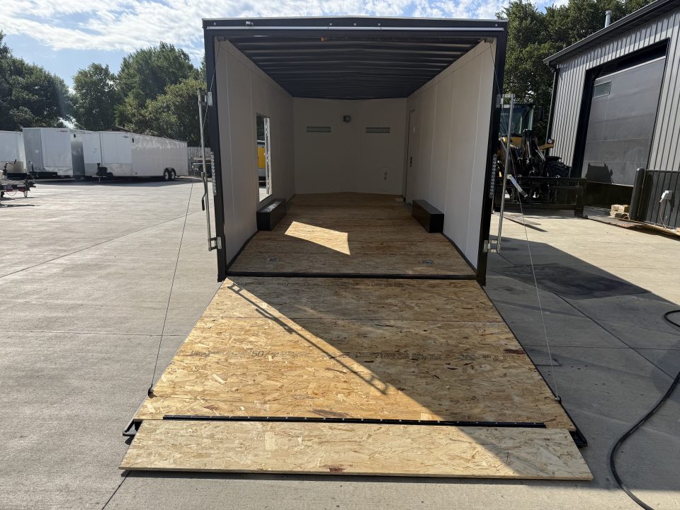 Used Like NEW 2024 AERO 8.5x22 +2’V, ESCAPE Door, 7’ TALL, WHITE Interior,  QUALITY Enclosed ESCAPE DOOR Car Hauler Cargo Trailer