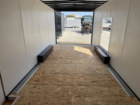 Used Like NEW 2024 AERO 8.5x22 +2’V, ESCAPE Door, 7’ TALL, WHITE Interior,  QUALITY Enclosed ESCAPE DOOR Car Hauler Cargo Trailer