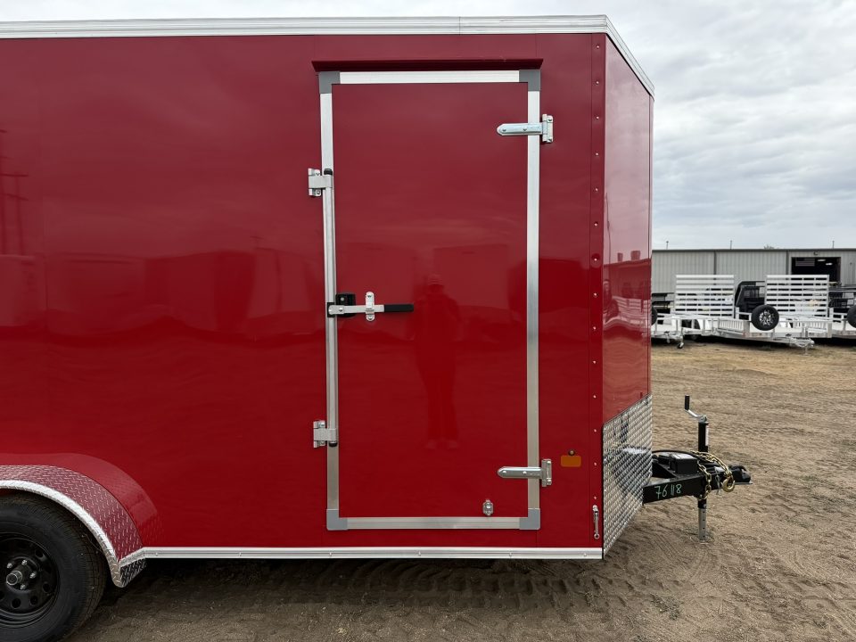 New 2027 Royal Cargo Trailers 7-16-1.5V Enclosed 7K GVWR