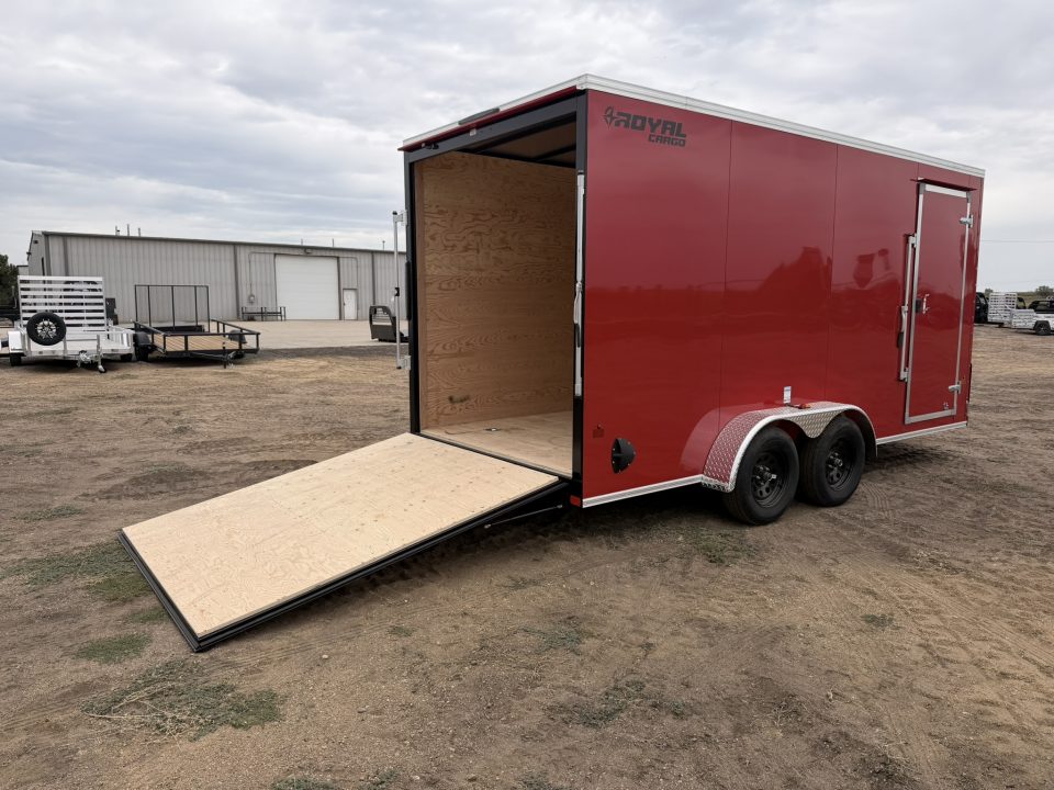 New 2027 Royal Cargo Trailers 7-16-1.5V Enclosed 7K GVWR