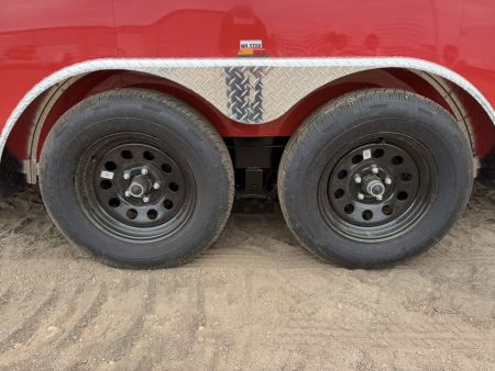 New 2027 Royal Cargo Trailers 7-16-1.5V Enclosed 7K GVWR