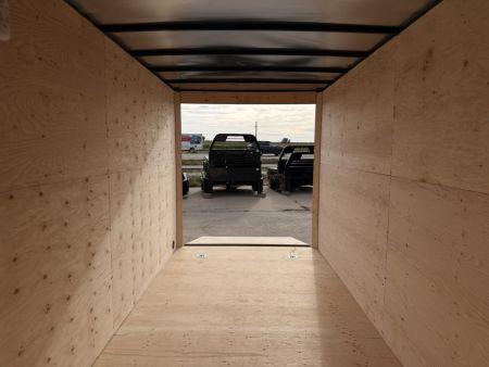 New 2027 Royal Cargo Trailers 7-16-1.5V Enclosed 7K GVWR
