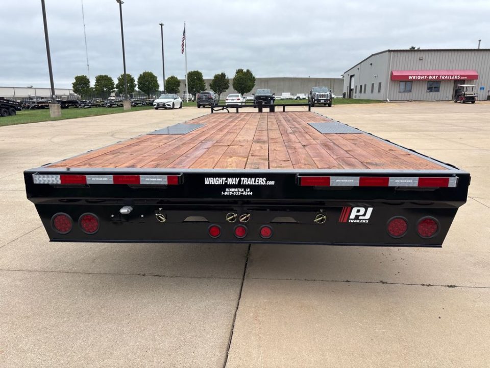 2027 PJ F8J2472BSSK photo 3