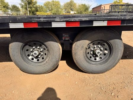 Used 2022 Load Trail 8.5-20 Deck Over