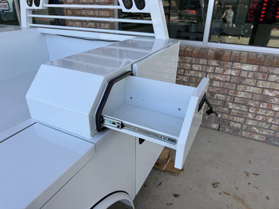 New 2026 Norstar SD 8'6" X 84" X 58" Truck Bed (Scratch & Dent)